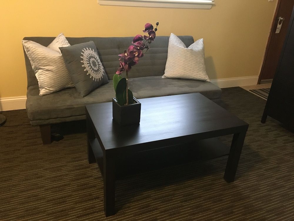 Clarence Inn Deluxe Room, 2 Double Beds, Kitchen 10