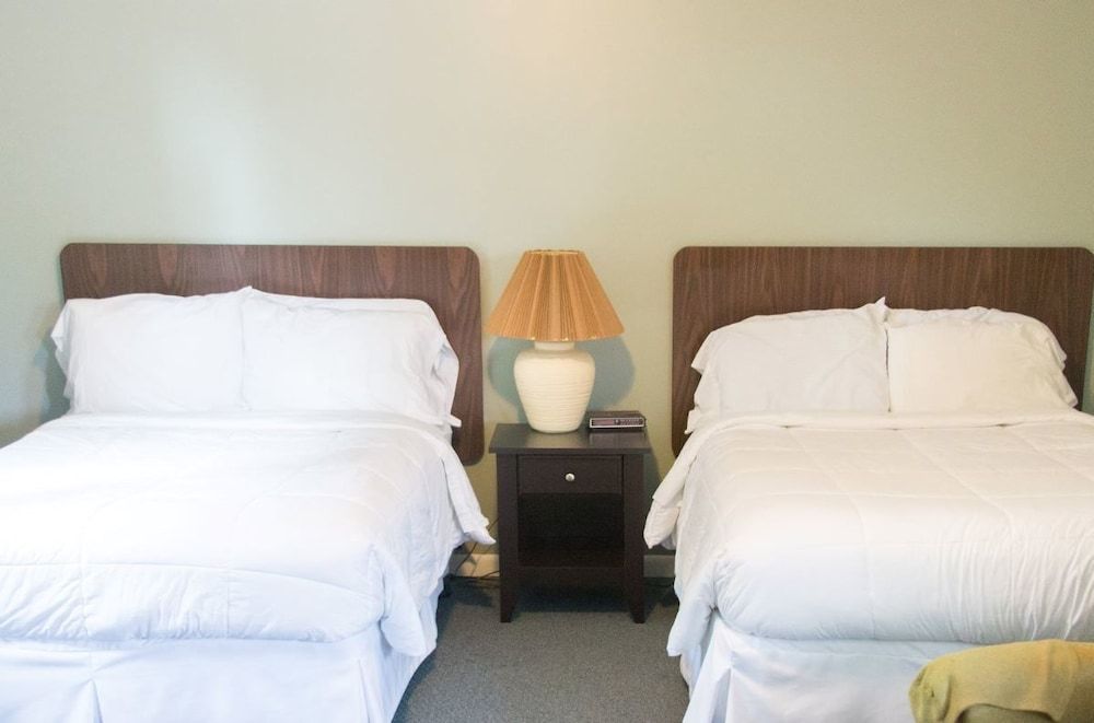 Clarence Inn Standard Room, 2 Double Beds 2