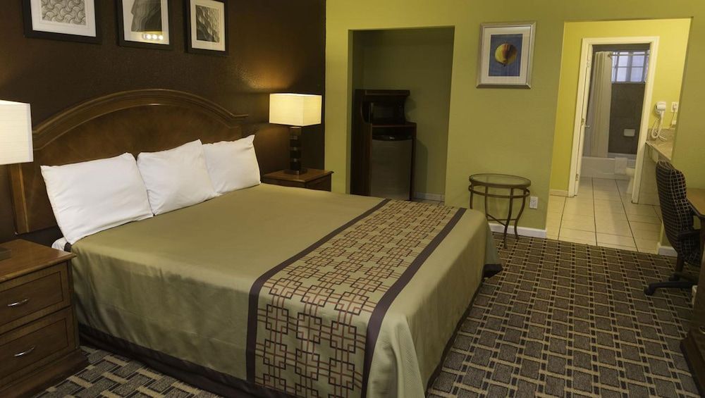 Room, 1 Queen Bed, Accessible, Non Smoking