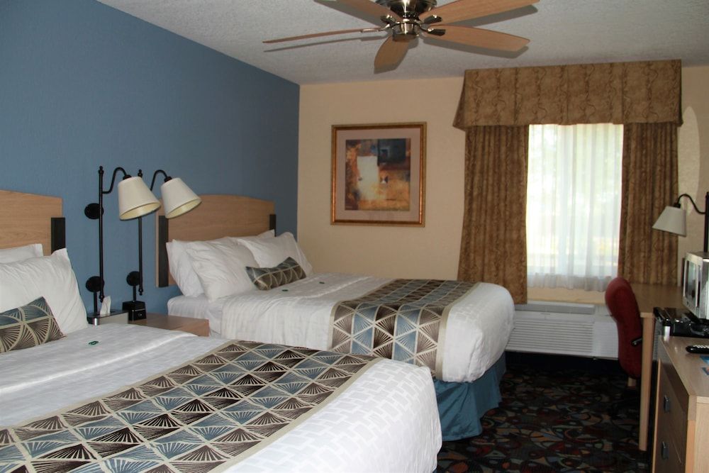 Room, 2 Queen Beds, Non Smoking