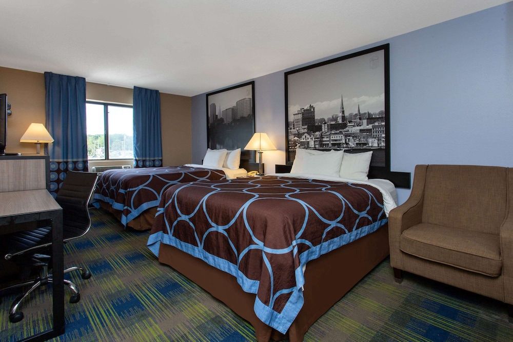 Suite, 1 Bedroom, Non Smoking (2 Queen Beds)