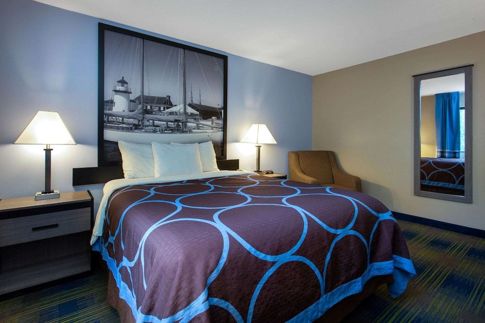 Standard Room, 1 Queen Bed, Non Smoking