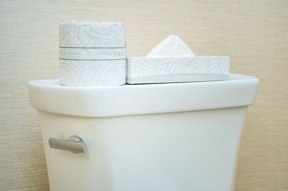 undefined Ramada by Wyndham Niagara Falls Near the Falls 6