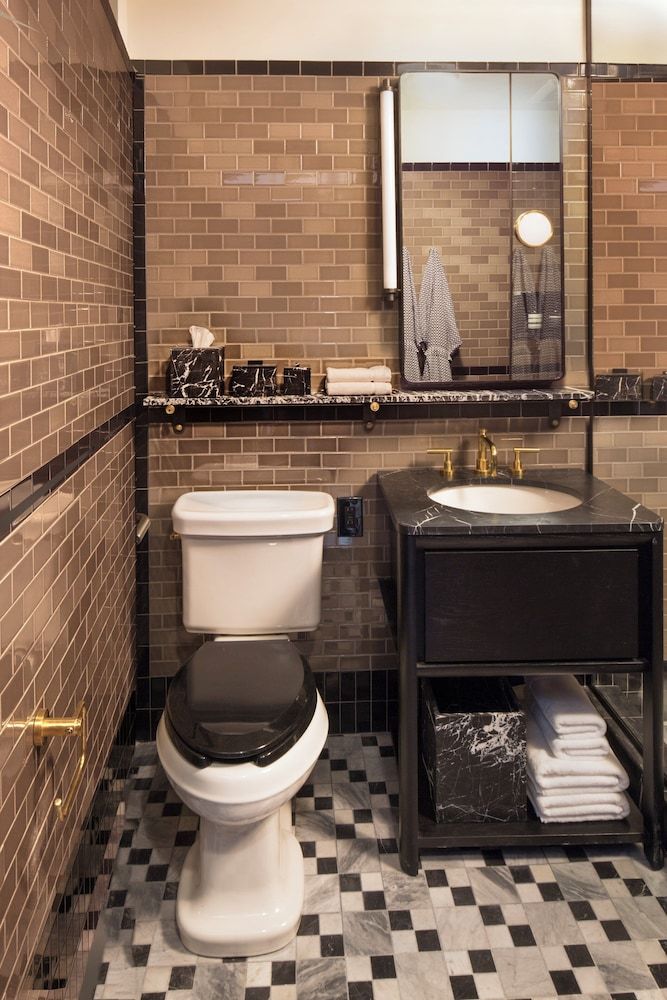 San Francisco Proper Hotel Room, 2 Twin Beds, Courtyard View (Proper Bunk) 5