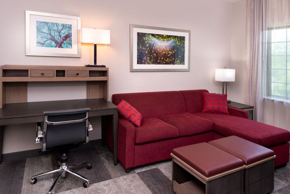 Suite, 1 Bedroom, Accessible, Kitchen (Communications, Mobility, Access Tub)