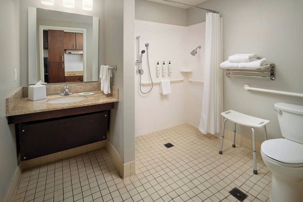 Studio Suite, Multiple Beds