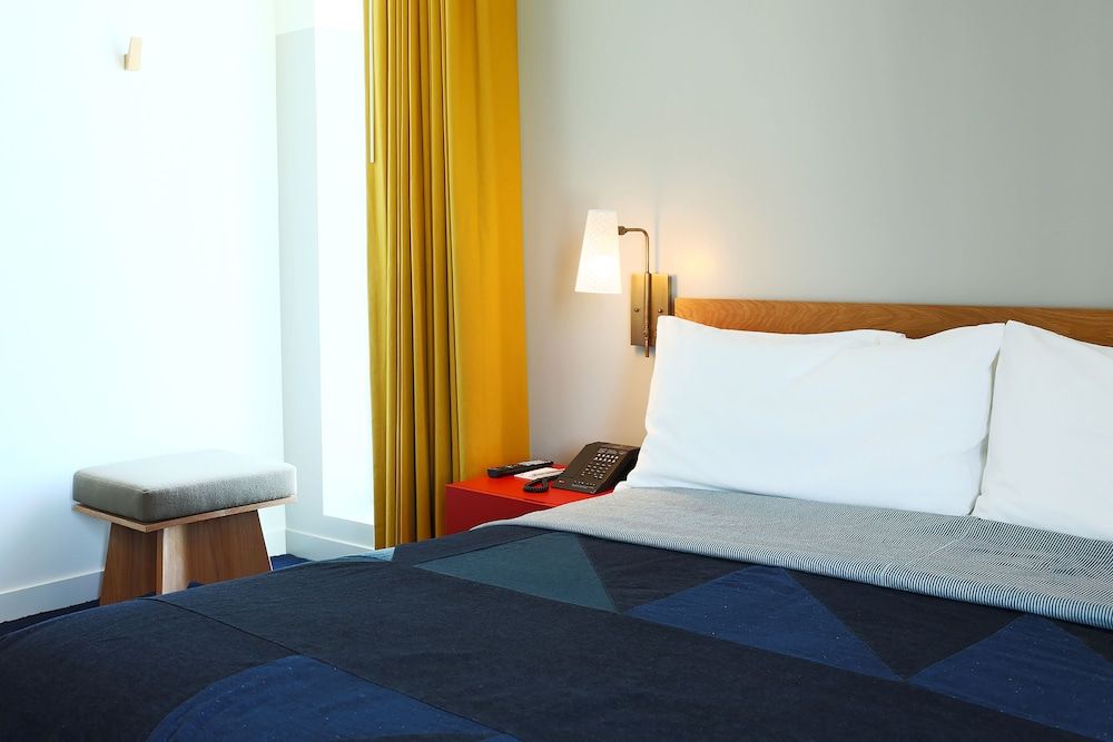 Superior Room, 1 King Bed