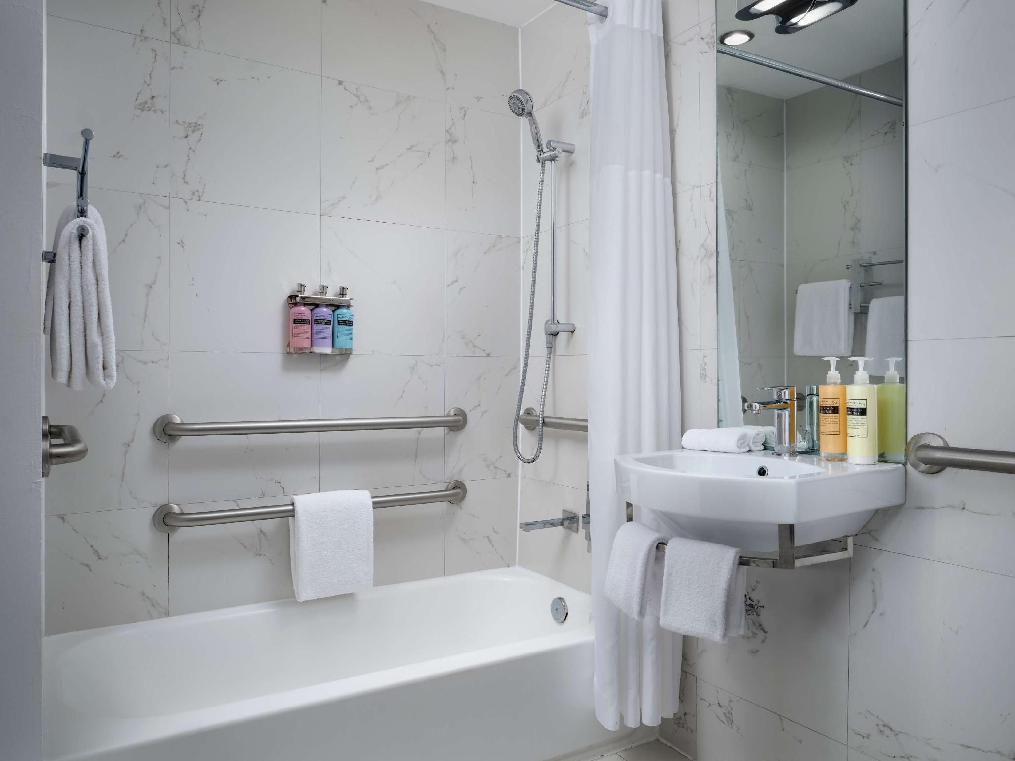 undefined Nautilus Sonesta Miami Beach 10