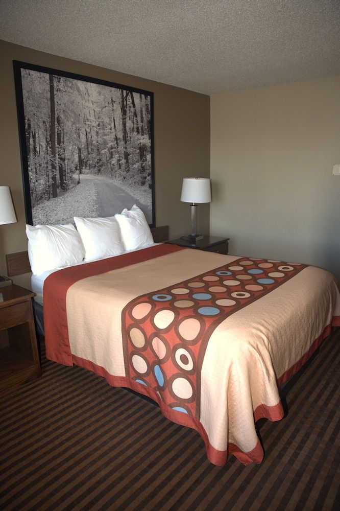 Room, 1 Queen Bed, Accessible, Non Smoking (Mobility)