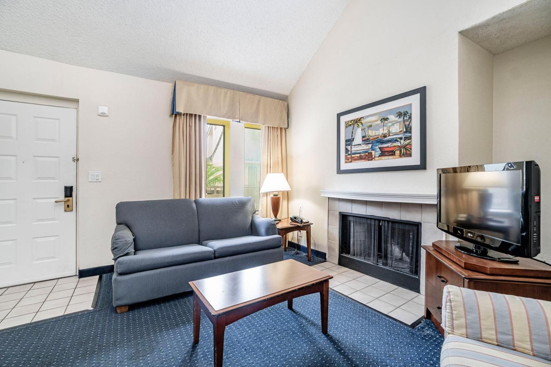 Penthouse 2-Bedroom Apartment