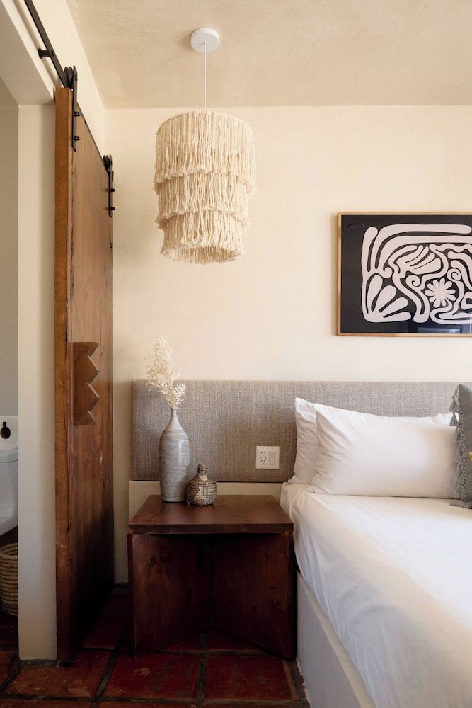 Los Bungalows Deluxe Room, 1 Queen Bed 3