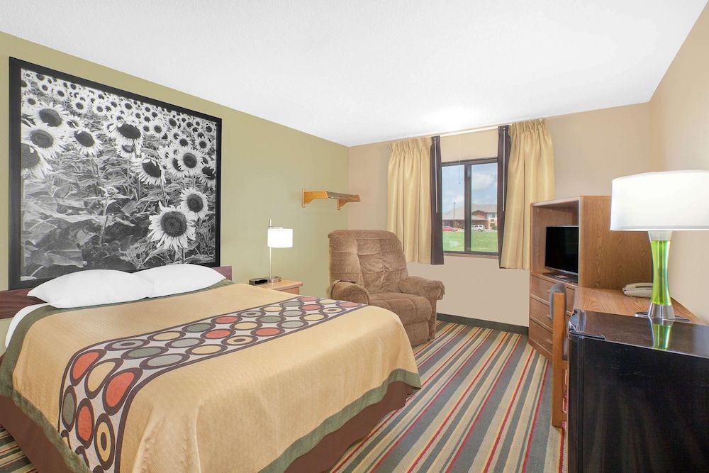 Room, 1 Queen Bed, Accessible, Non Smoking (Mobility)