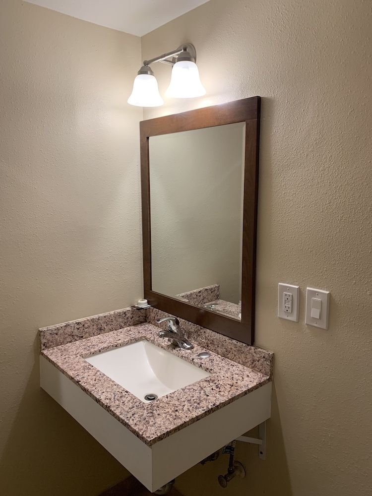 A-1 Budget Motel Standard Room, 2 Queen Beds 24