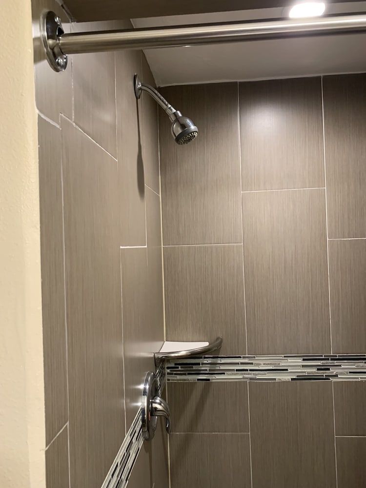 A-1 Budget Motel Standard Room, 2 Queen Beds 21