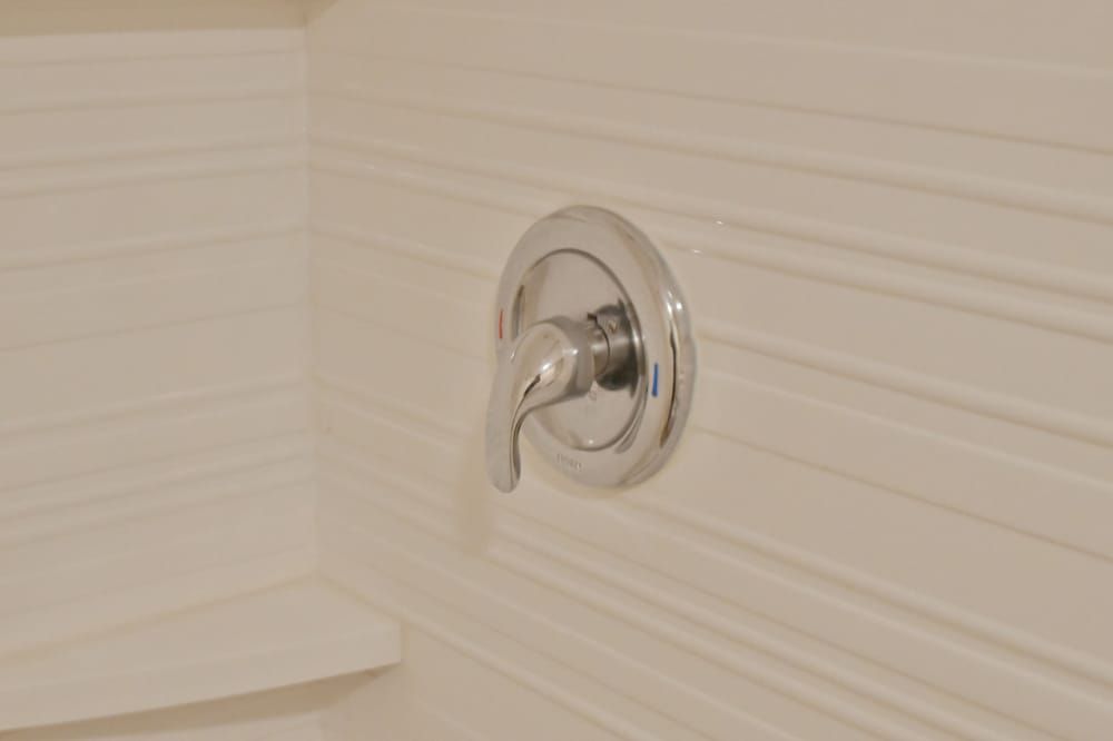 A-1 Budget Motel Standard Room, 2 Queen Beds 15