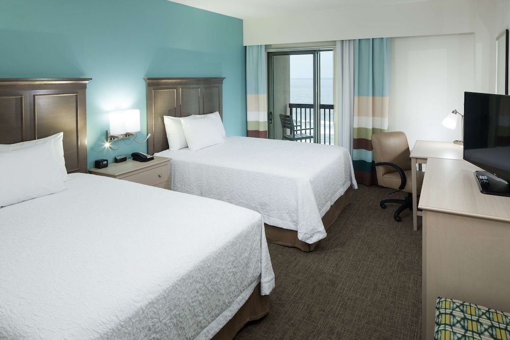 Room, 2 Queen Beds, Accessible, Oceanfront (Hearing, Balcony)