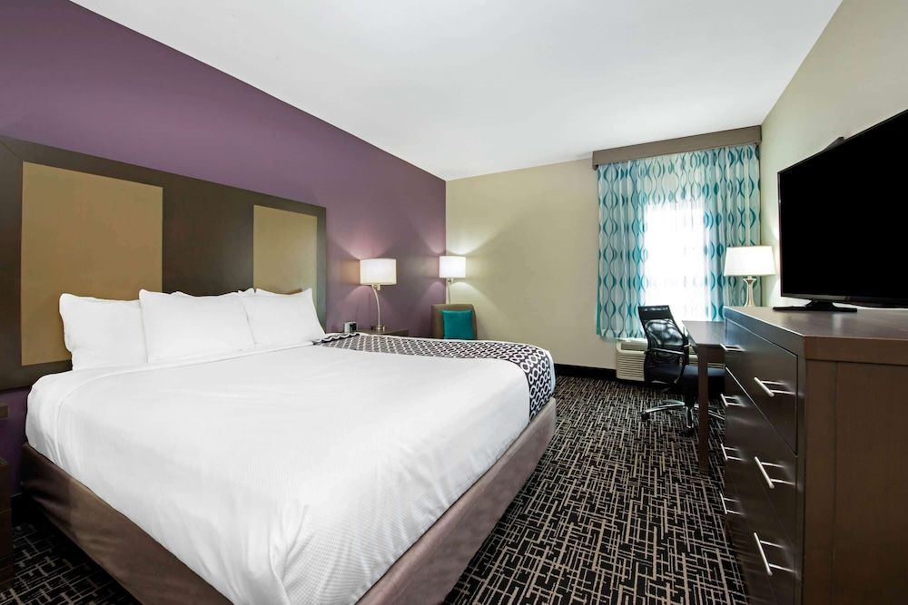 Room, 1 King Bed, Non Smoking
