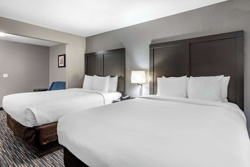Standard Room, Multiple Beds, Non Smoking
