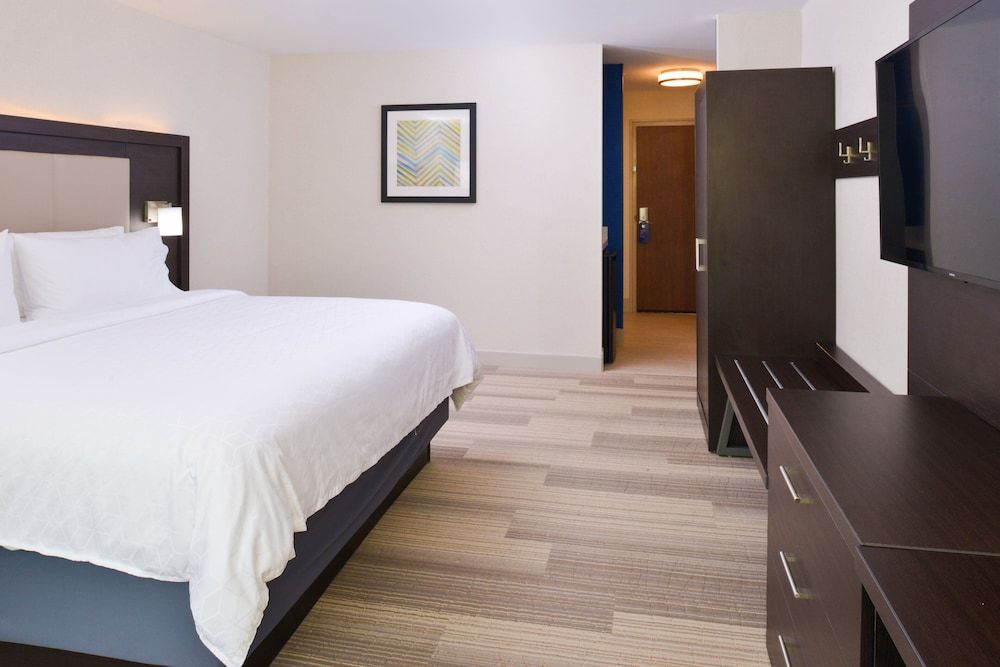 Suite, 1 King Bed