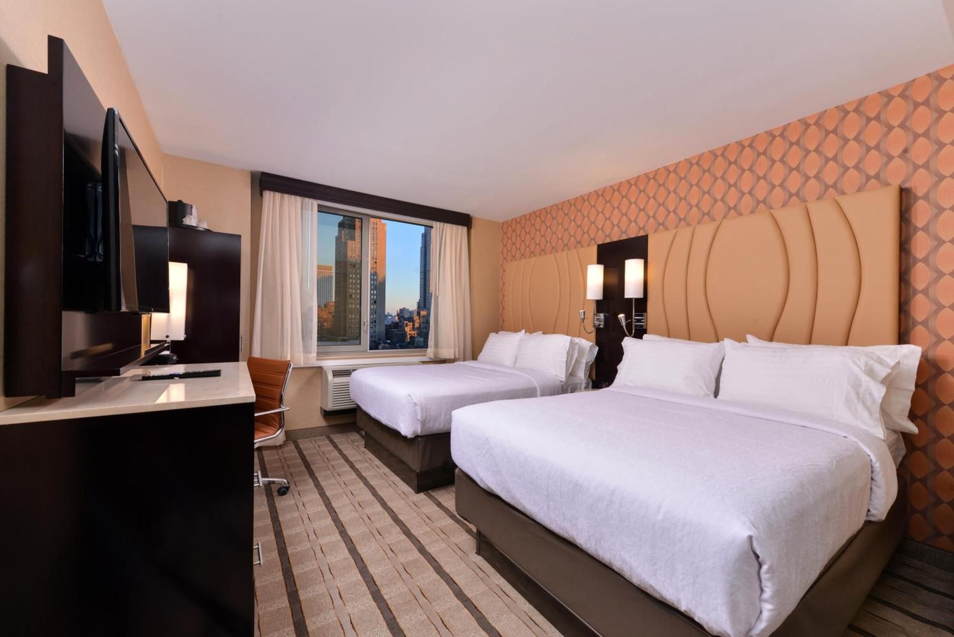 2 Double Beds Standard City View