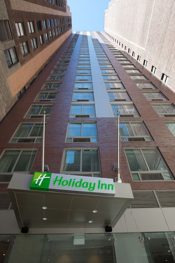undefined Holiday Inn New York City - Times Square by IHG 6