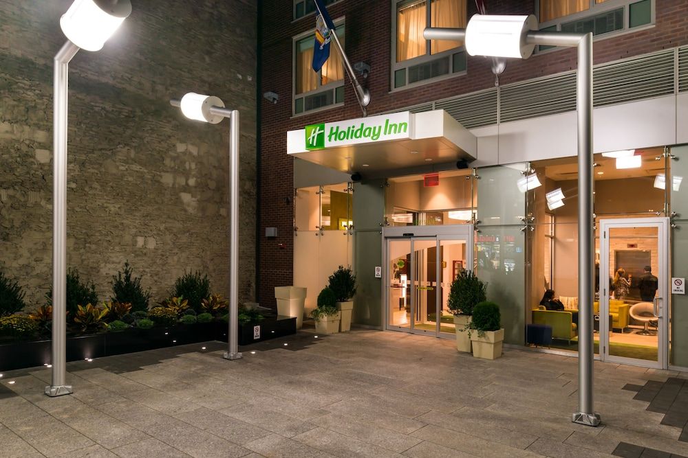 undefined Holiday Inn New York City - Times Square by IHG 5