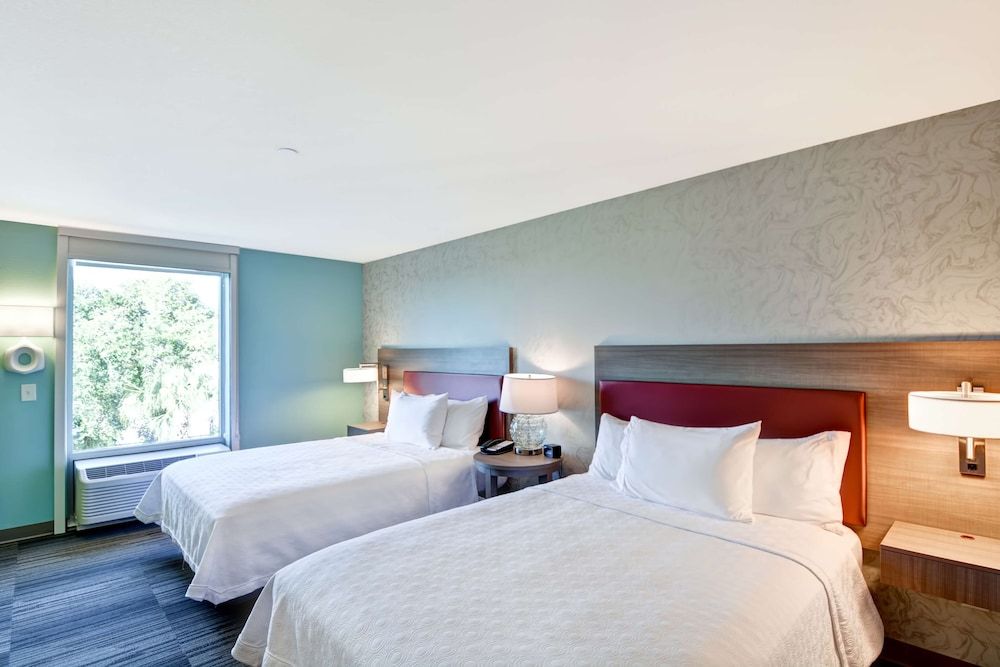 Studio, 2 Queen Beds, Accessible, Bathtub