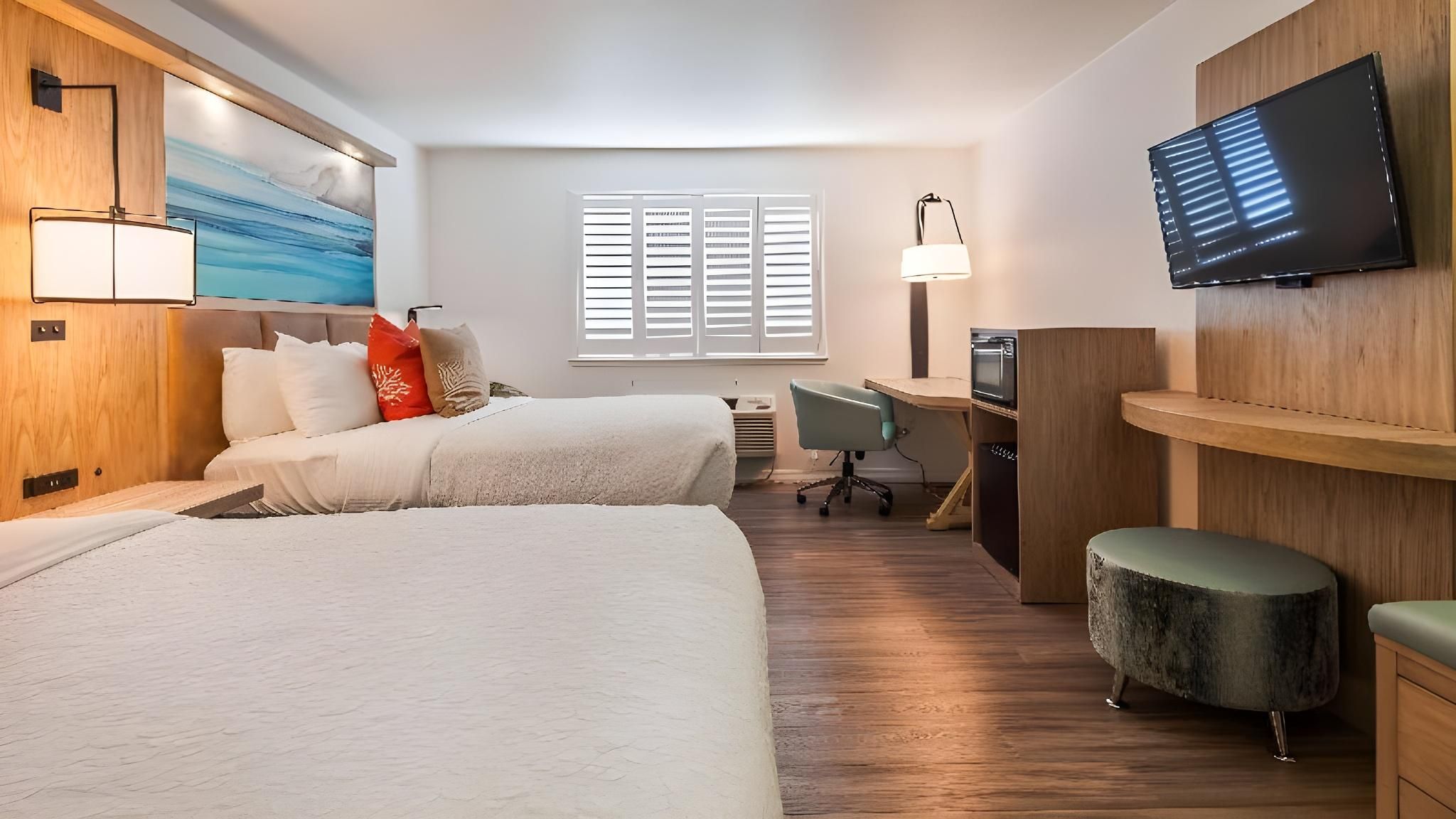 2 queen beds, nonsmoking