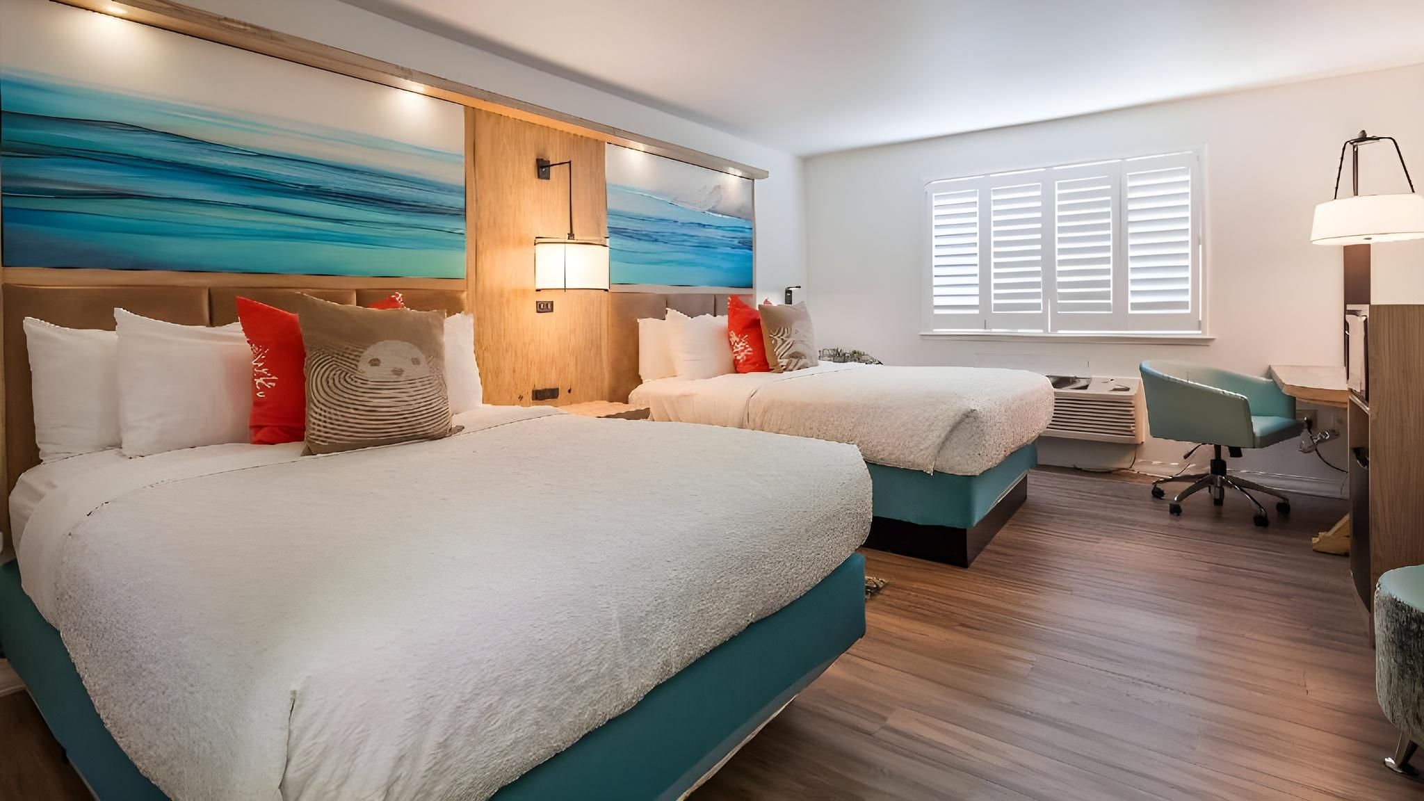 2 queen beds, nonsmoking