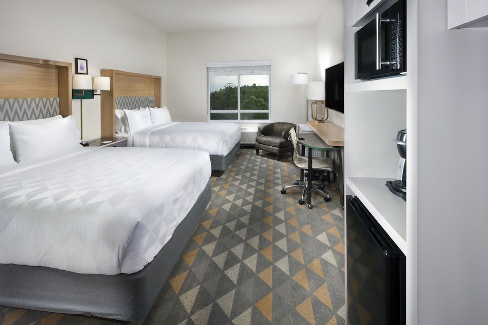Standard Room, 1 King Bed, Accessible, Non Smoking (Communications)