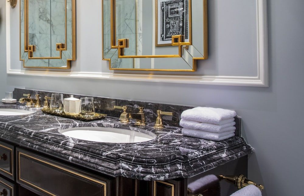 Waldorf Astoria Washington DC Deluxe Room, 1 King Bed, Accessible (Mobility & Hearing, Roll-In Shower) 3