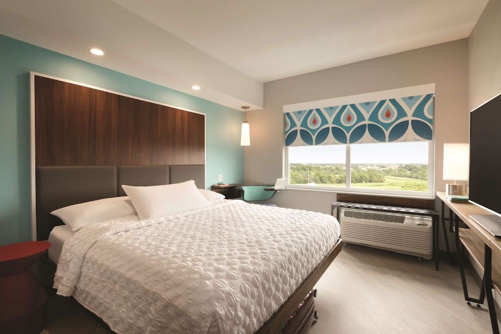 Room, 1 King Bed, Non Smoking
