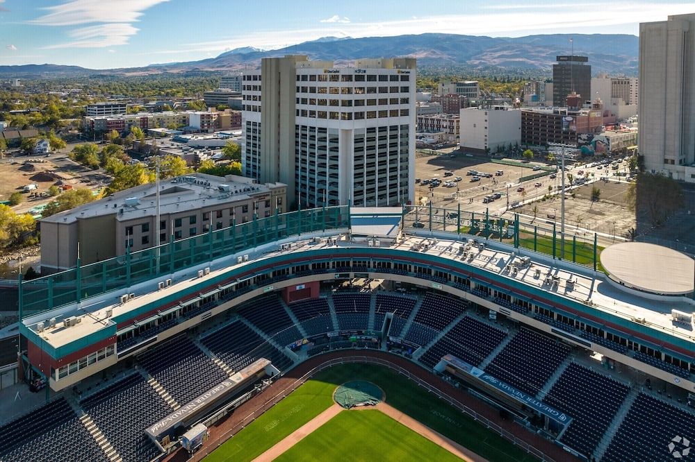 undefined Courtyard Reno Downtown/Riverfront 8