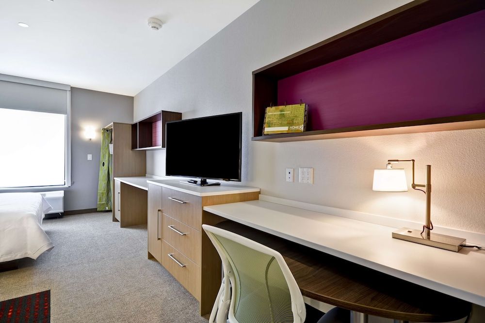 Studio, 1 King Bed, Accessible (Hearing)