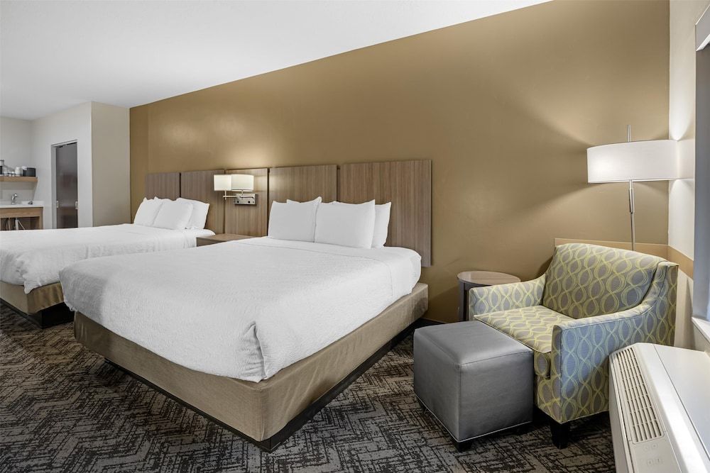 Standard Room, Multiple Beds, Non Smoking, Refrigerator & Microwave