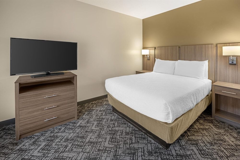 Family Suite, Multiple Beds, Non Smoking, Refrigerator & Microwave