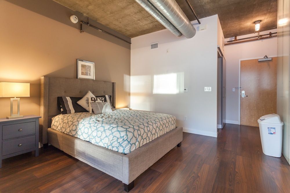 Luxury Loft 1 Bedroom 7 (with air mattress on request)