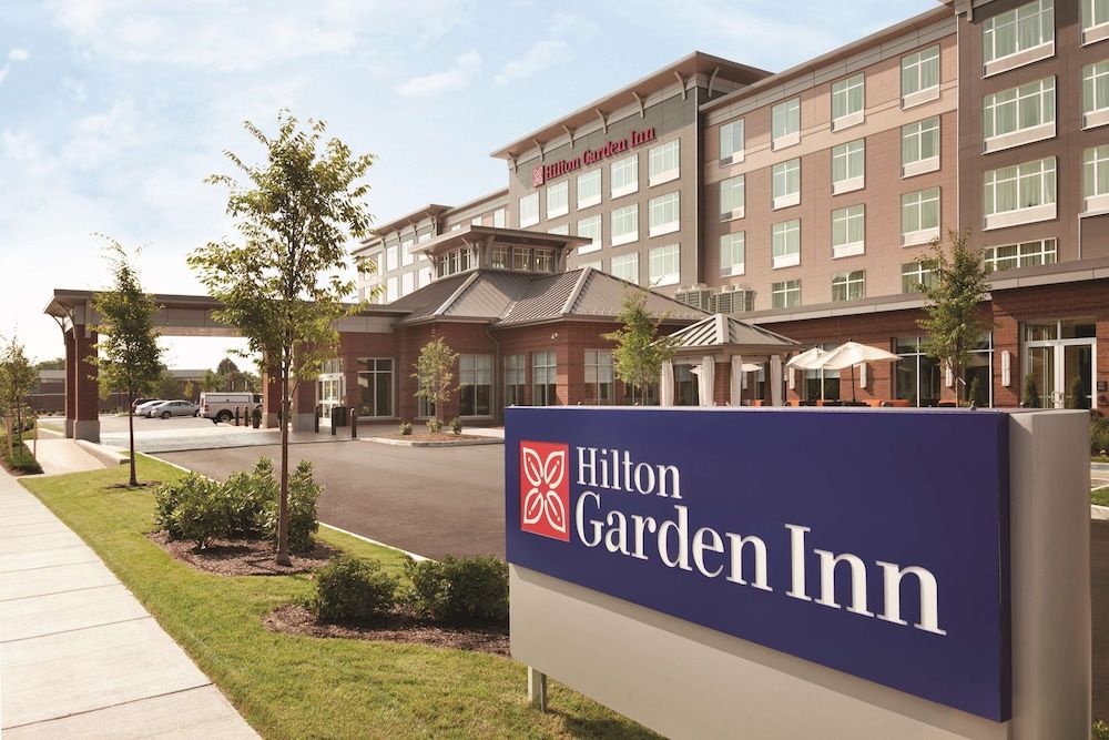 undefined Hilton Garden Inn Boston Logan Airport 6