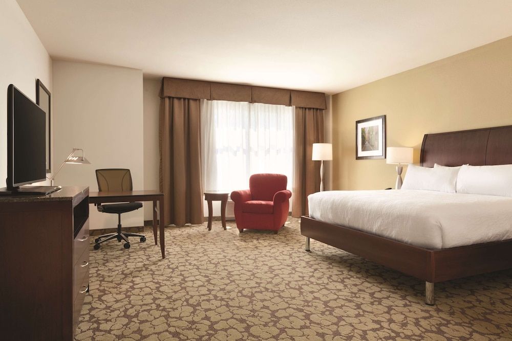 undefined Hilton Garden Inn Boston Logan Airport 2
