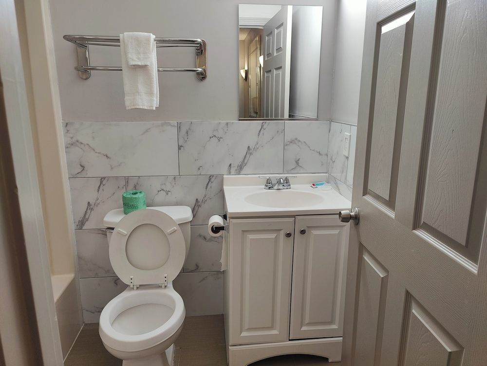 Standard Room, Smoking, Jetted Tub