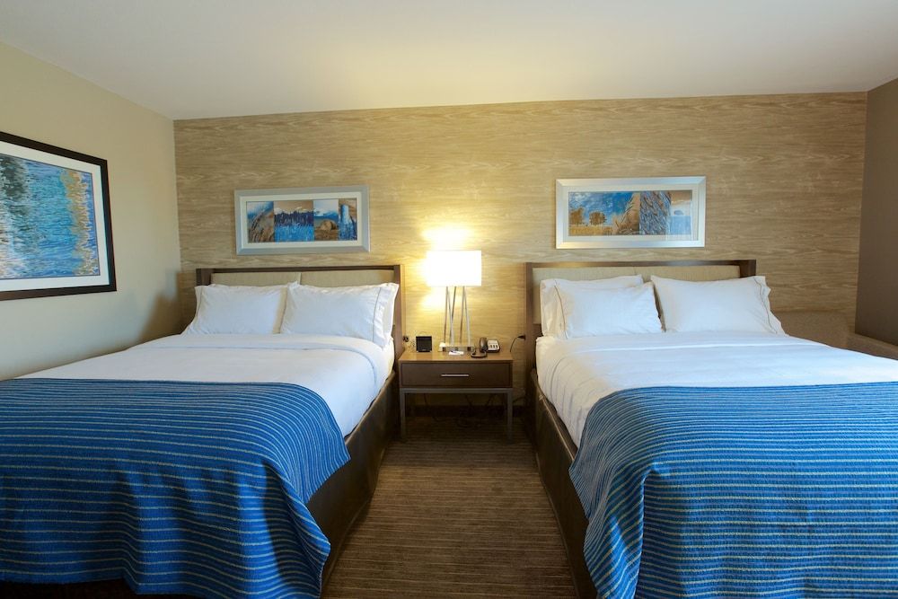 Standard Room, 2 Queen Beds, Accessible (Hearing)