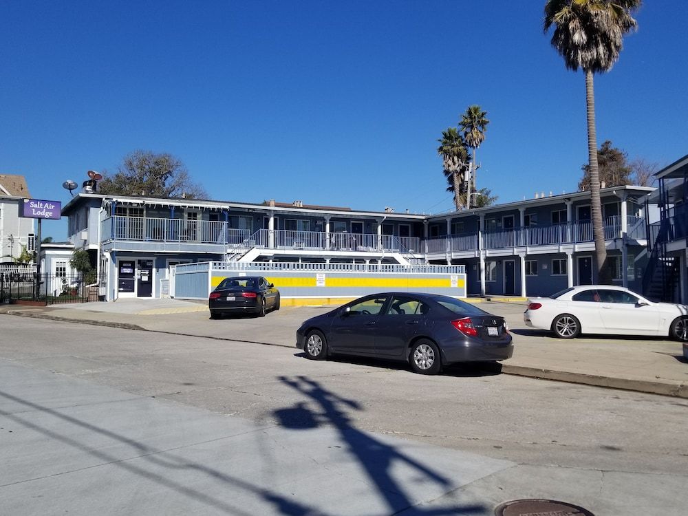 undefined Salt Air Lodge 8