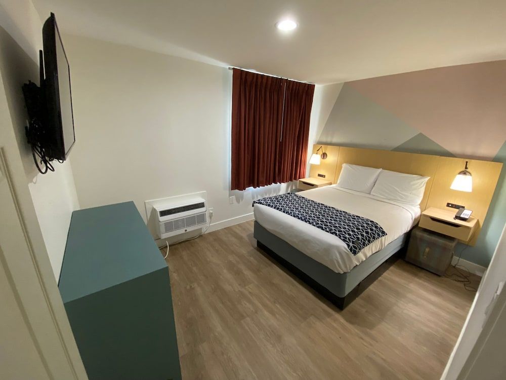 undefined Salt Air Lodge 2