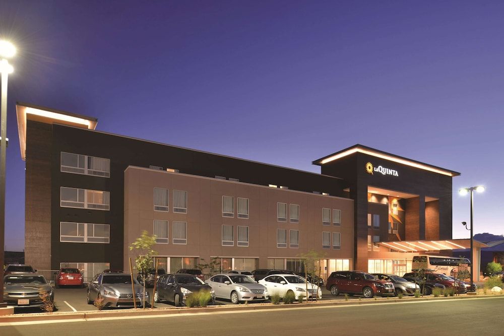 undefined La Quinta Inn & Suites by Wyndham Page at Lake Powell 6