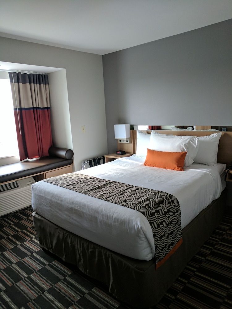 Room, 1 Queen Bed, Accessible, Non Smoking