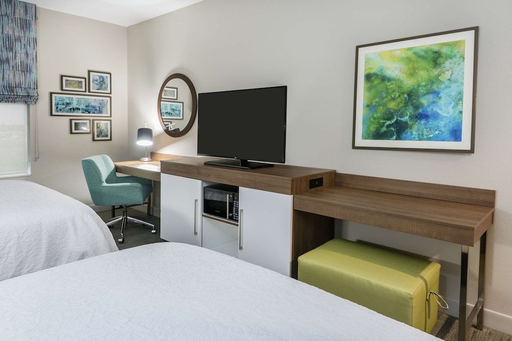 Room, 2 Queen Beds, Accessible (Hearing)