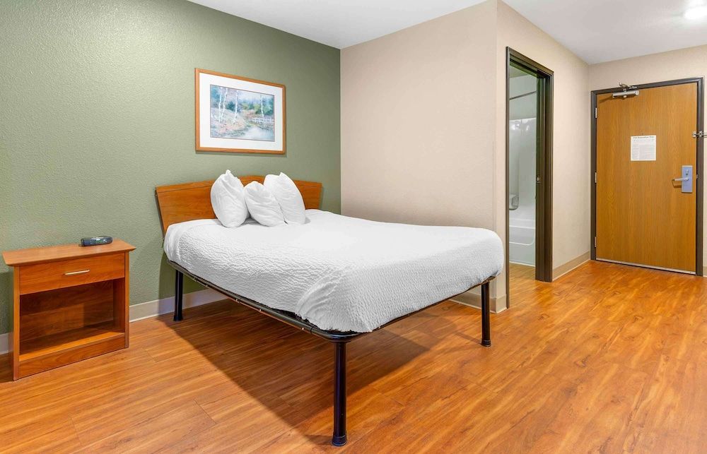Standard Studio, 1 Double Bed, Non Smoking, Refrigerator & Microwave