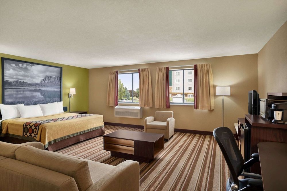 Studio Suite, 1 King Bed, Non Smoking