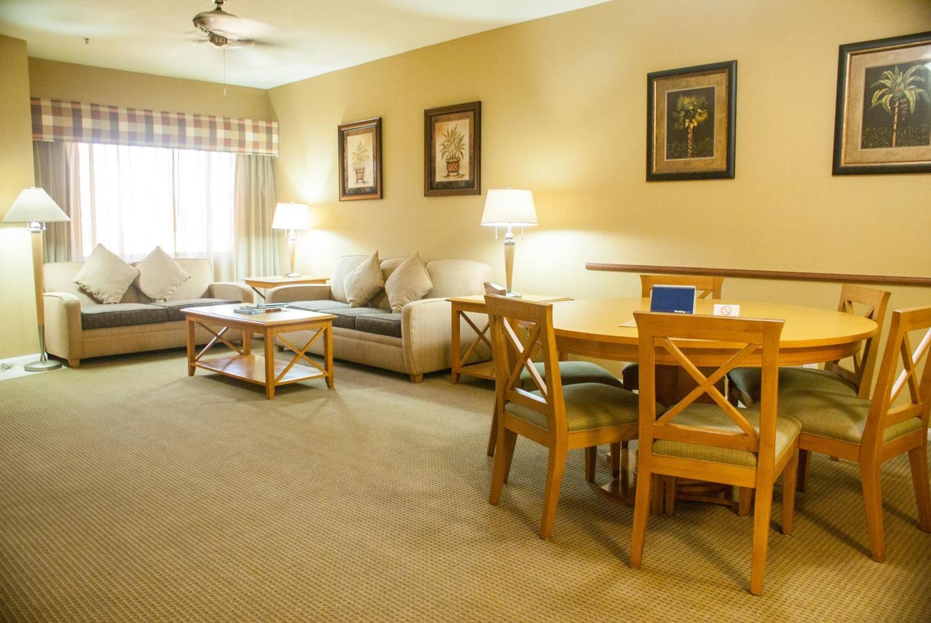 Two-Bedroom Villa (No Resort Fees)