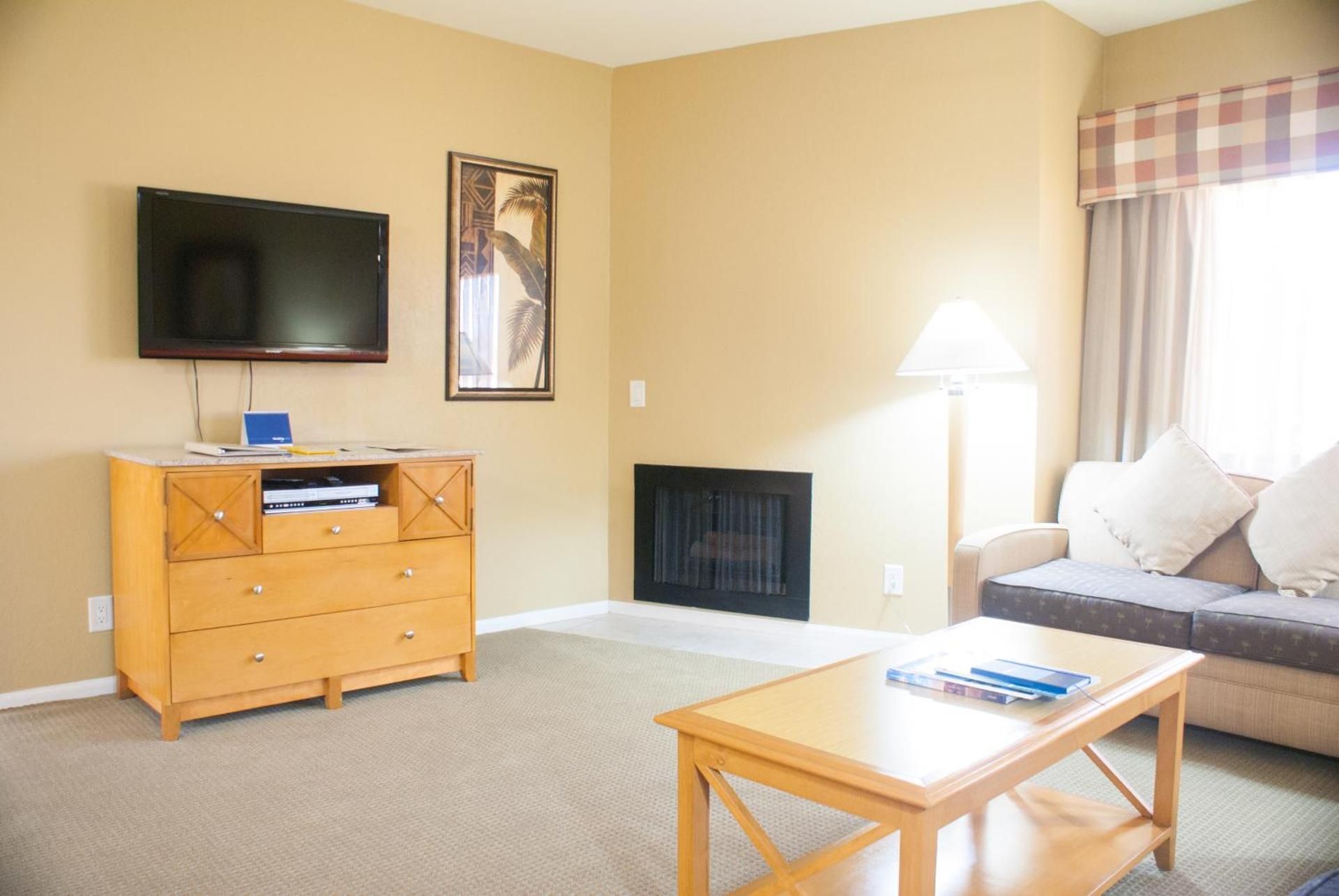 Two-Bedroom Villa (No Resort Fees)